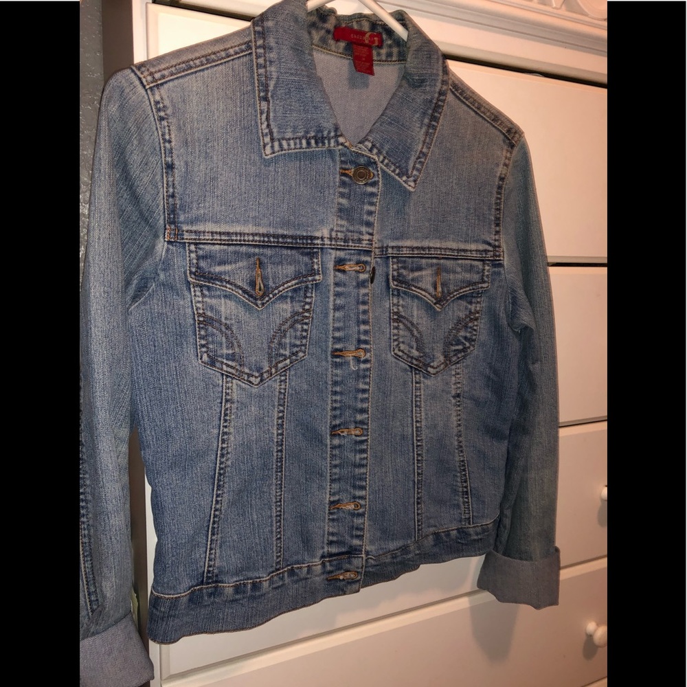 light wash jean jacket